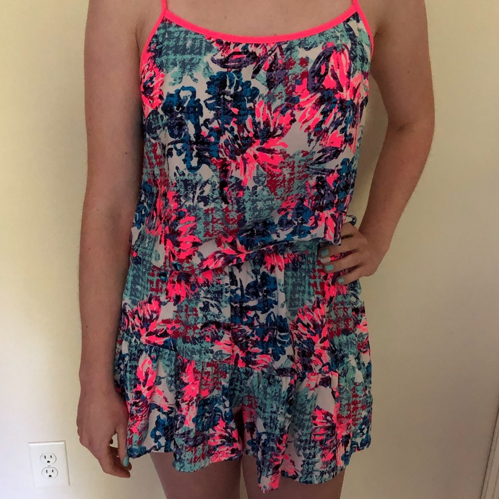 Haute Hanger multicolor printed romper